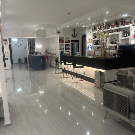 Hotel La Pergola 벨레지아아지마리나 외부 사진