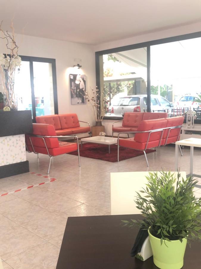 Hotel La Pergola 벨레지아아지마리나 외부 사진