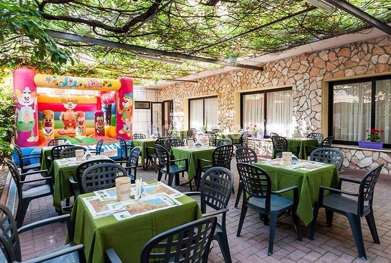 Hotel La Pergola 벨레지아아지마리나 외부 사진